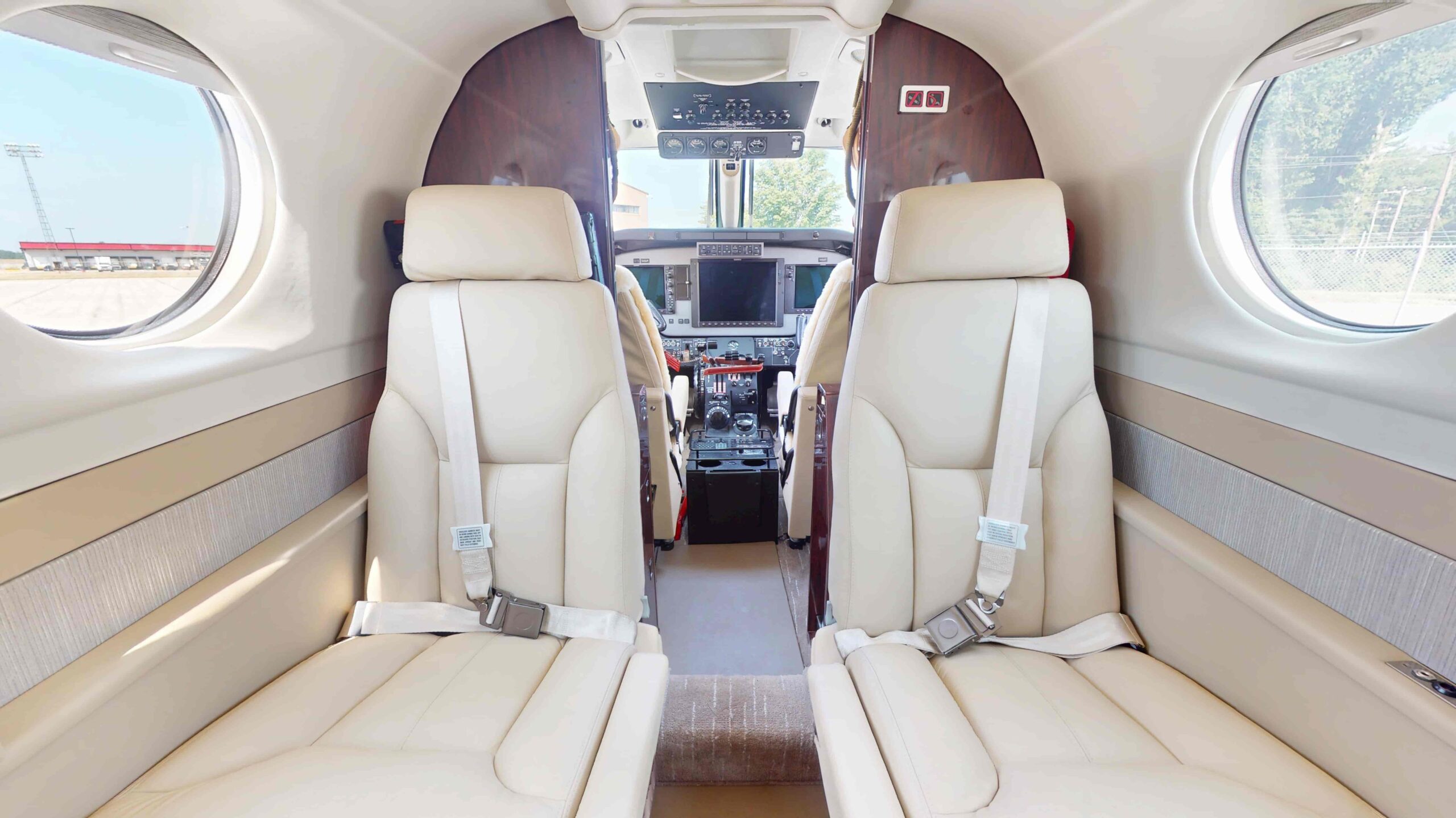 interior seating area in the contemporary king air c90